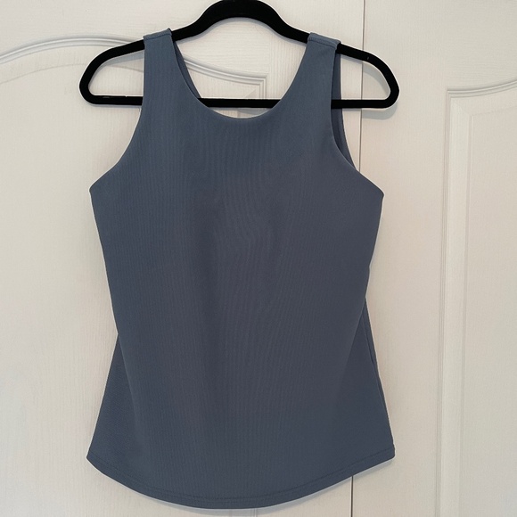 32 Degrees Tops - 32 Degrees Workout Top Built in Bra Blue Medium